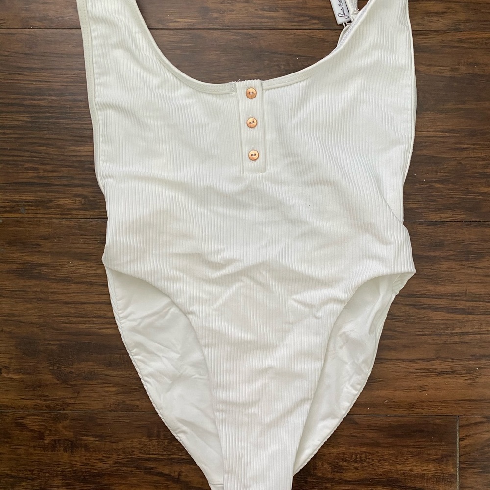 Frankies one piece size Small